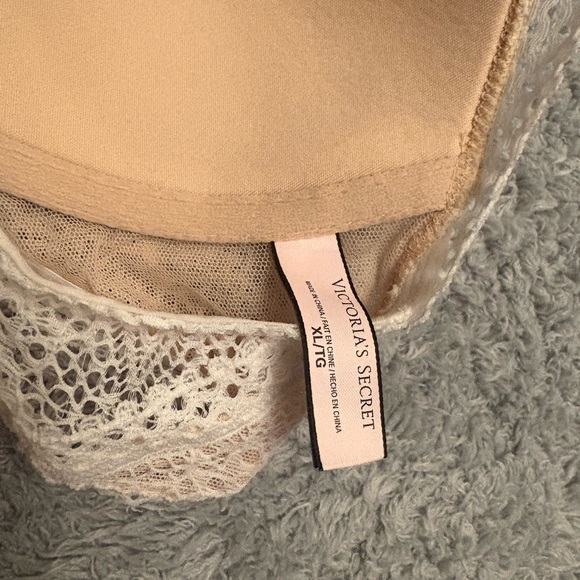 SOLD - Picture 4 of 4